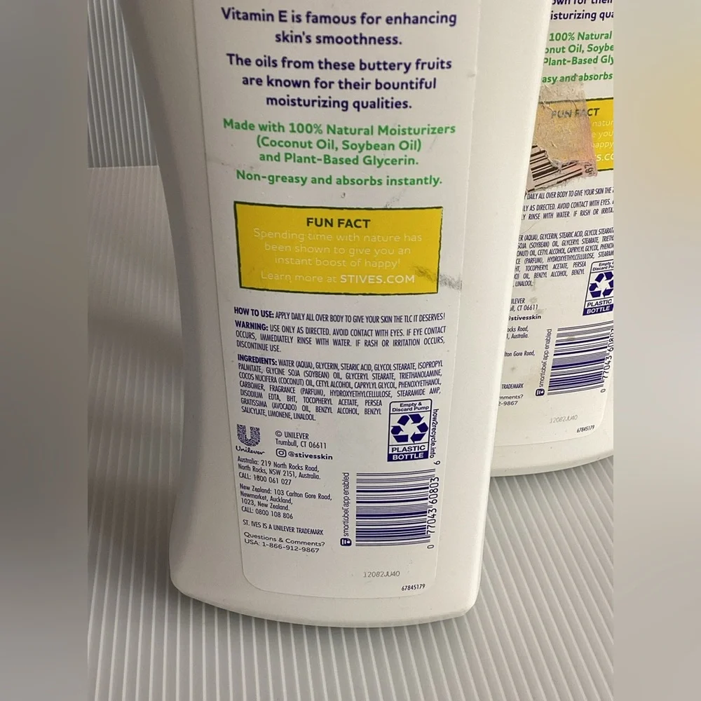 Set of 2 St. Ives Hydrating Body Lotion - Vitamin E & Avocado